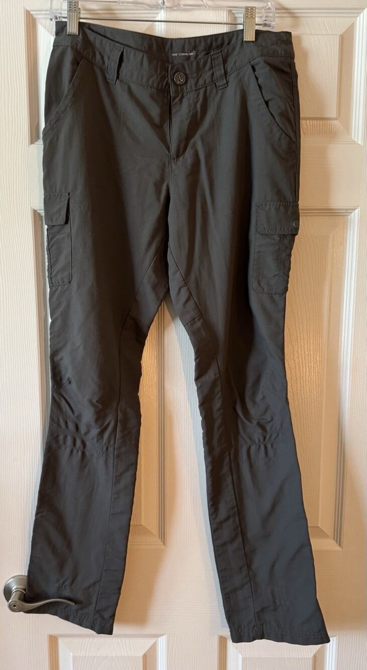 Columbia Womens Omni Shield Cargo Pants Advanced Repellency Gray Hiking Size 8